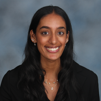 Headshot of Divya Kishore